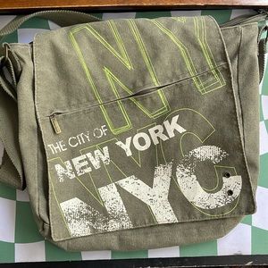 Robin Ruth New York Messenger Bag